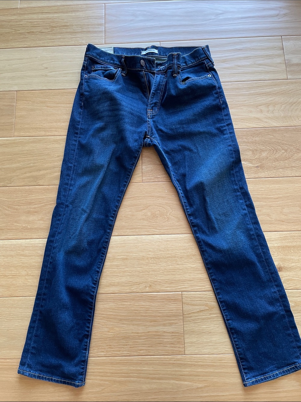 Abercrombie & Fitch Men's Slim Straight Indigo Jeans (Stretch$